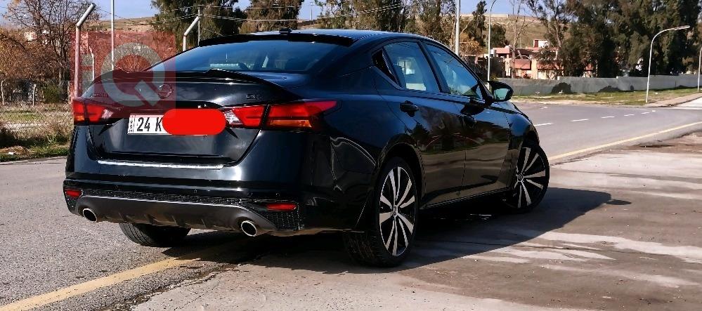 نيسان ألتيما